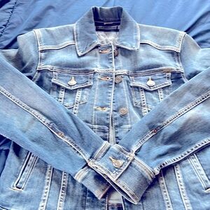 Adorable Eddie Bauer jean jacket size XS.